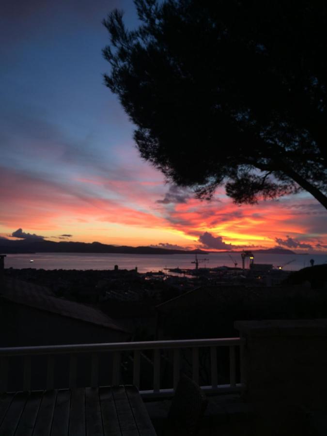 Studio Pirate Vue Mer - Soleil Levant La Ciotat Apartment Ngoại thất bức ảnh